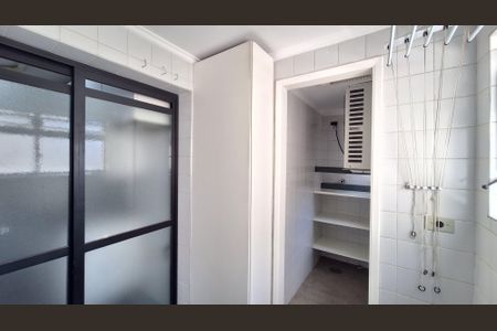 Apartamento à venda com 75m², 3 quartos e 1 vagaÁrea de Serviço