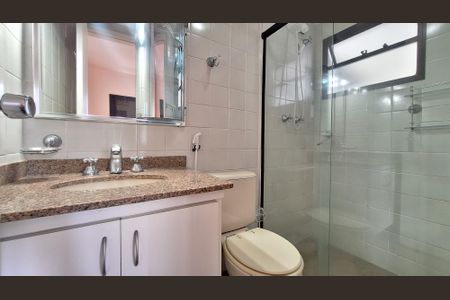 Apartamento à venda com 75m², 3 quartos e 1 vagaBanheiro da Suíte