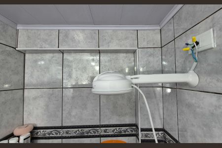 Casa à venda com 153m², 3 quartos e 2 vagasBanheiro da suíte