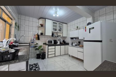 Casa à venda com 153m², 3 quartos e 2 vagasCozinha