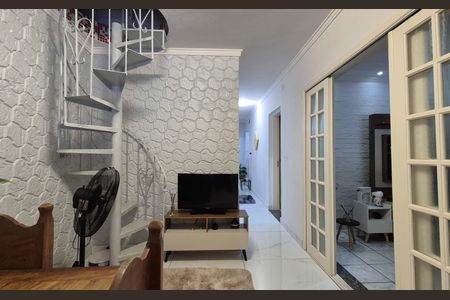 Casa à venda com 153m², 3 quartos e 2 vagasSala 2