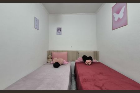 Casa à venda com 153m², 3 quartos e 2 vagasQuarto 1