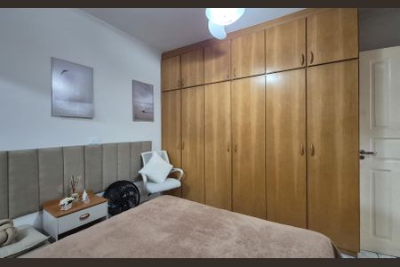 Casa à venda com 153m², 3 quartos e 2 vagasSuíte