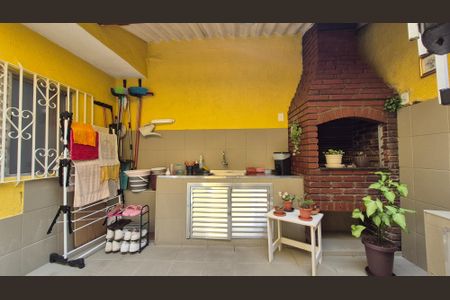 Casa à venda com 153m², 3 quartos e 2 vagasChurrasqueira