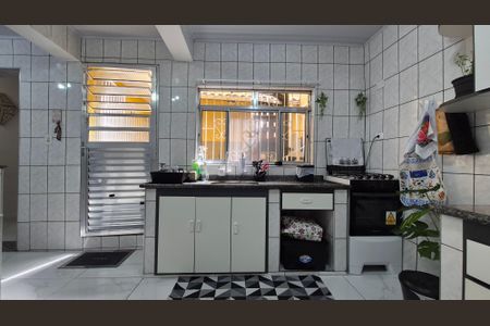 Casa à venda com 153m², 3 quartos e 2 vagasCozinha