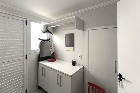 Casa de condomínio à venda com 220m², 3 quartos e 4 vagasÁrea de Serviço