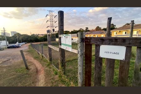 Casa de condomínio à venda com 220m², 3 quartos e 4 vagasÁrea comum