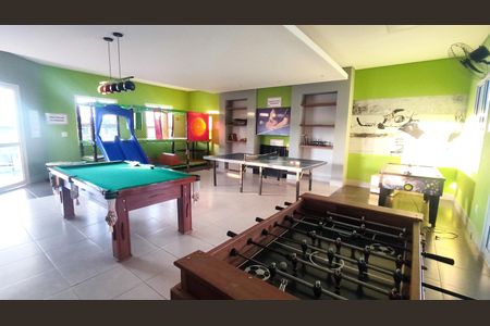 Casa de condomínio à venda com 220m², 3 quartos e 4 vagasÁrea comum