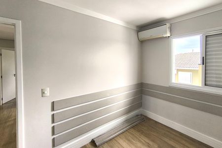 Casa de condomínio à venda com 220m², 3 quartos e 4 vagasSuíte 3