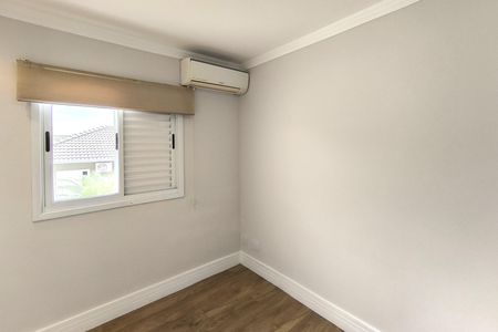 Casa de condomínio à venda com 220m², 3 quartos e 4 vagasSuíte 2