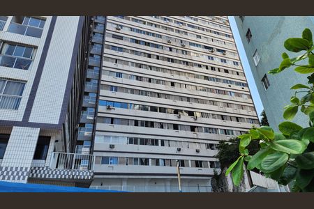 Apartamento para alugar com 90m², 2 quartos e sem vagaFachada