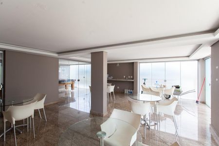 Apartamento à venda com 80m², 2 quartos e 1 vagaÁrea comum - Salão de festas