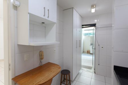 Apartamento à venda com 80m², 2 quartos e 1 vagaCozinha