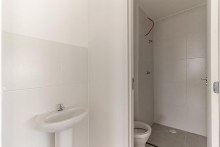 Apartamento à venda com 39m², 2 quartos e 1 vaga Apartamento à venda com 39m², 2 quartos e 1 vagaBanheiro