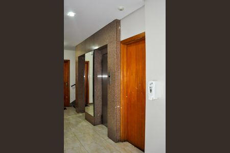 Apartamento à venda com 42m², 1 quarto e sem vagaÁrea comum