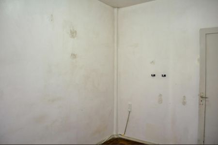 Apartamento à venda com 42m², 1 quarto e sem vagaSala