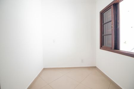 Casa para alugar com 126m², 3 quartos e 2 vagasQuarto 