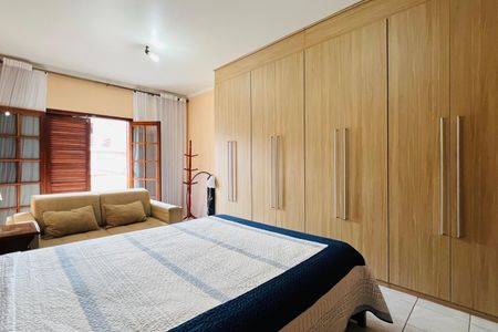 Casa à venda com 186m², 3 quartos e 2 vagasSuíte 3