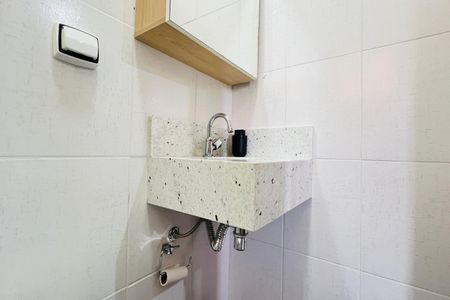 Casa à venda com 186m², 3 quartos e 2 vagasBanheiro da Suíte 1