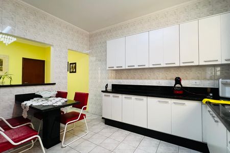 Casa à venda com 186m², 3 quartos e 2 vagasCozinha