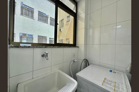Apartamento à venda com 85m², 3 quartos e 1 vaga Apartamento à venda com 85m², 3 quartos e 1 vagaCozinha e Área de Serviço