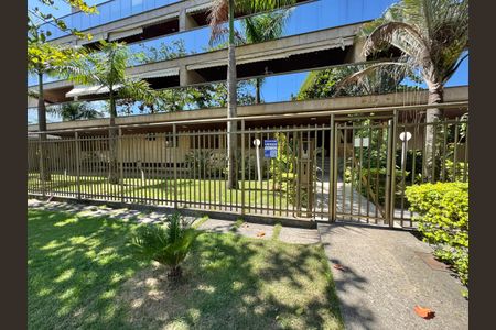 Apartamento à venda com 85m², 3 quartos e 1 vaga Apartamento à venda com 85m², 3 quartos e 1 vagaPlaquinha Quinto Andar