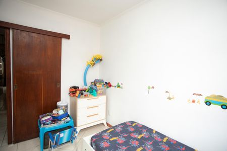 Casa à venda com 130m², 3 quartos e 4 vagasQuarto 3