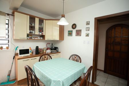 Casa à venda com 130m², 3 quartos e 4 vagasCozinha