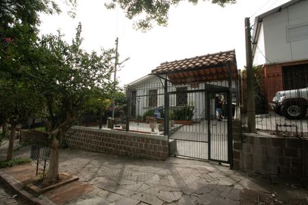 Casa à venda com 130m², 3 quartos e 4 vagasFachada da casa