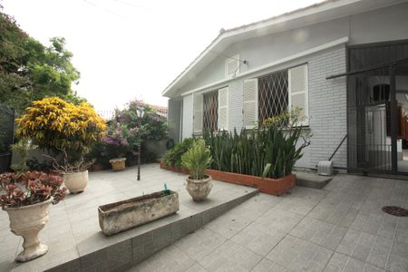 Casa à venda com 130m², 3 quartos e 4 vagasFrente da casa