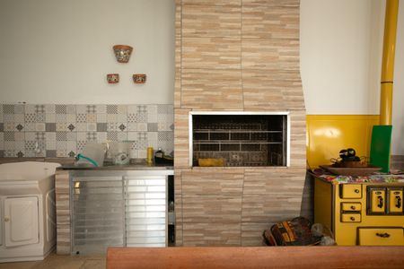 Casa à venda com 130m², 3 quartos e 4 vagasÁrea comum - Churrasqueira