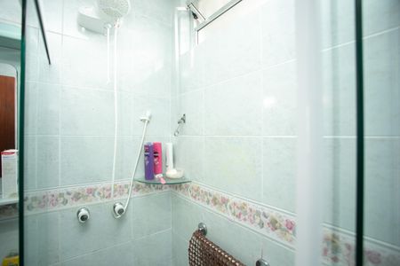 Casa à venda com 130m², 3 quartos e 4 vagasBanheiro 1