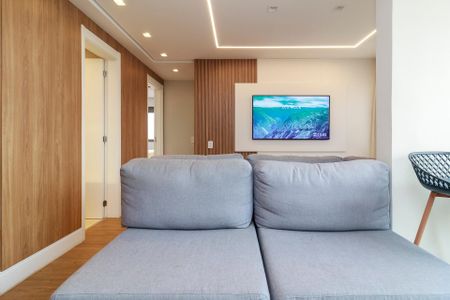 Apartamento à venda com 71m², 2 quartos e 1 vagaSala