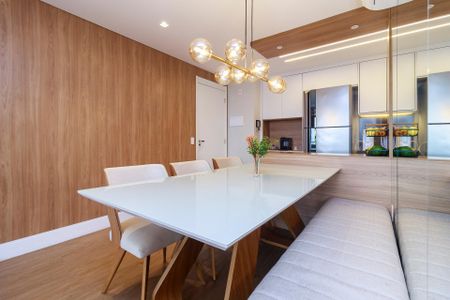 Apartamento à venda com 71m², 2 quartos e 1 vagaSala