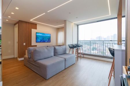 Apartamento à venda com 71m², 2 quartos e 1 vagaSala