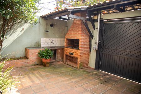 Casa à venda com 132m², 3 quartos e 2 vagas Casa à venda com 132m², 3 quartos e 2 vagasÁrea comum