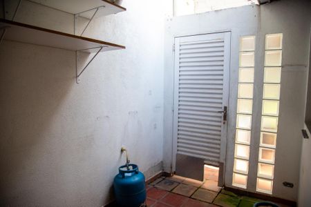 Casa à venda com 132m², 3 quartos e 2 vagas Casa à venda com 132m², 3 quartos e 2 vagasÁrea de Serviço