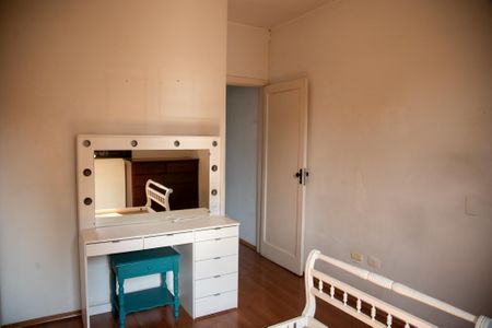 Casa à venda com 132m², 3 quartos e 2 vagas Casa à venda com 132m², 3 quartos e 2 vagasQuarto 3