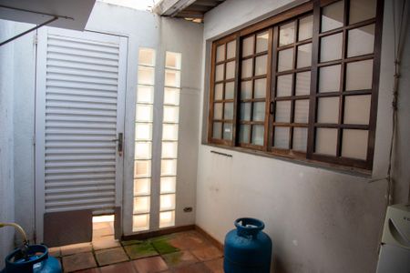 Casa à venda com 132m², 3 quartos e 2 vagas Casa à venda com 132m², 3 quartos e 2 vagasÁrea de Serviço