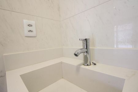 Casa à venda com 90m², 3 quartos e 1 vagaBanheiro Suíte 2