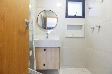 Casa à venda com 90m², 3 quartos e 1 vaga Casa à venda com 90m², 3 quartos e 1 vagaBanheiro Suíte 2