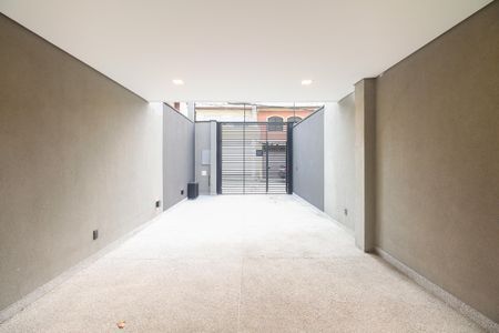 Casa à venda com 135m², 3 quartos e 2 vagas Casa à venda com 135m², 3 quartos e 2 vagasGaragem