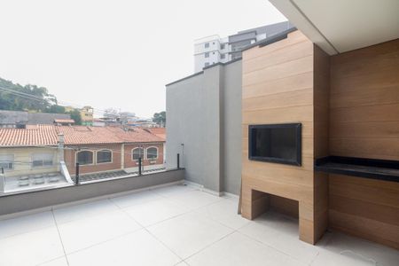 Casa à venda com 135m², 3 quartos e 2 vagas Casa à venda com 135m², 3 quartos e 2 vagasChurrasqueira e Área de Serviço