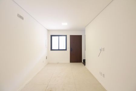Casa à venda com 135m², 3 quartos e 2 vagas Casa à venda com 135m², 3 quartos e 2 vagasSala