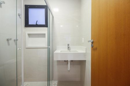 Casa à venda com 135m², 3 quartos e 2 vagas Casa à venda com 135m², 3 quartos e 2 vagasBanheiro Suíte 1