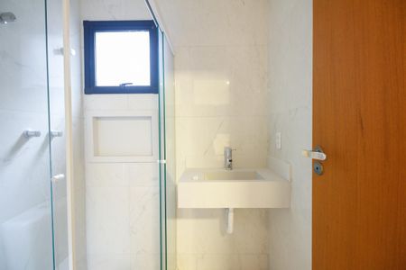 Casa à venda com 135m², 3 quartos e 2 vagas Casa à venda com 135m², 3 quartos e 2 vagasBanheiro Suíte 3