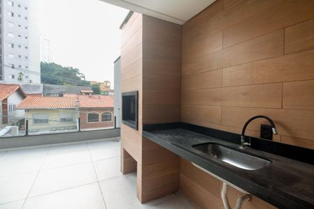 Casa à venda com 135m², 3 quartos e 2 vagas Casa à venda com 135m², 3 quartos e 2 vagasChurrasqueira e Área de Serviço