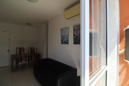 Apartamento para alugar com 48m², 2 quartos e 1 vagaSala - Varanda