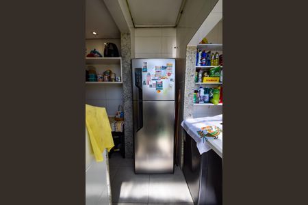 Apartamento à venda com 100m², 2 quartos e 1 vagaÁrea de Serviço