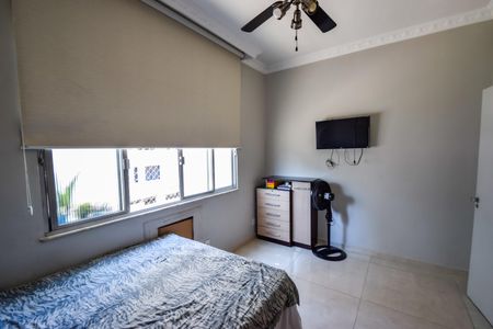 Apartamento à venda com 100m², 2 quartos e 1 vagaQuarto 1